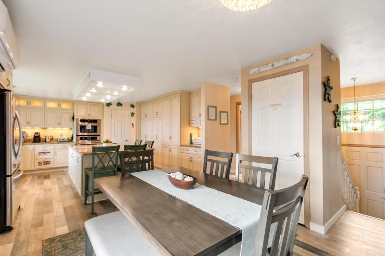 Driftwood Hideaway Villa Camano Kültér fotó